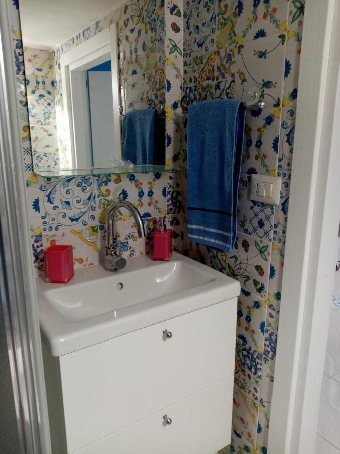 Casavinci Apartment Naples Luaran gambar